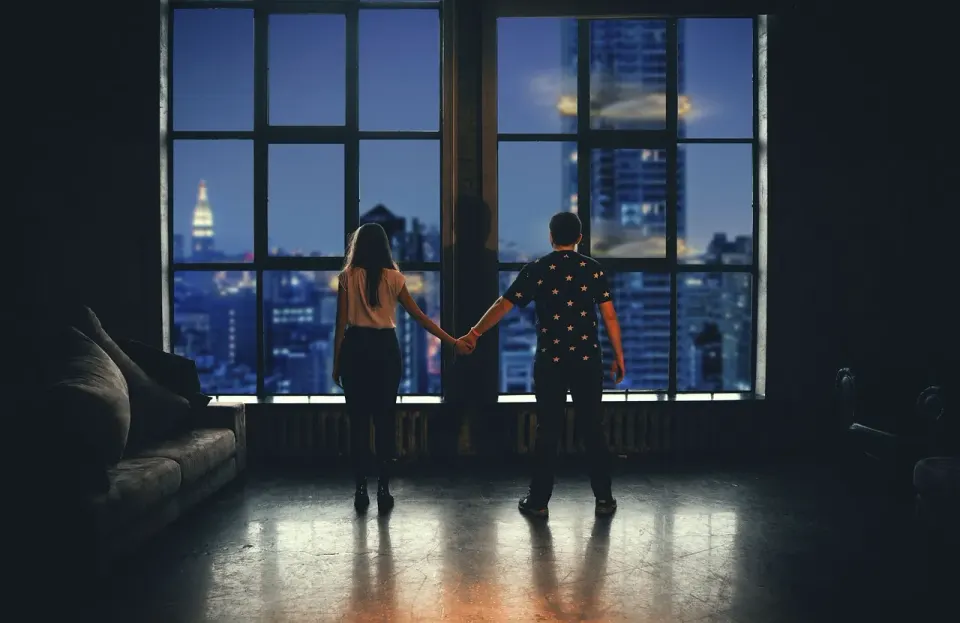 couple, move, key, apartment